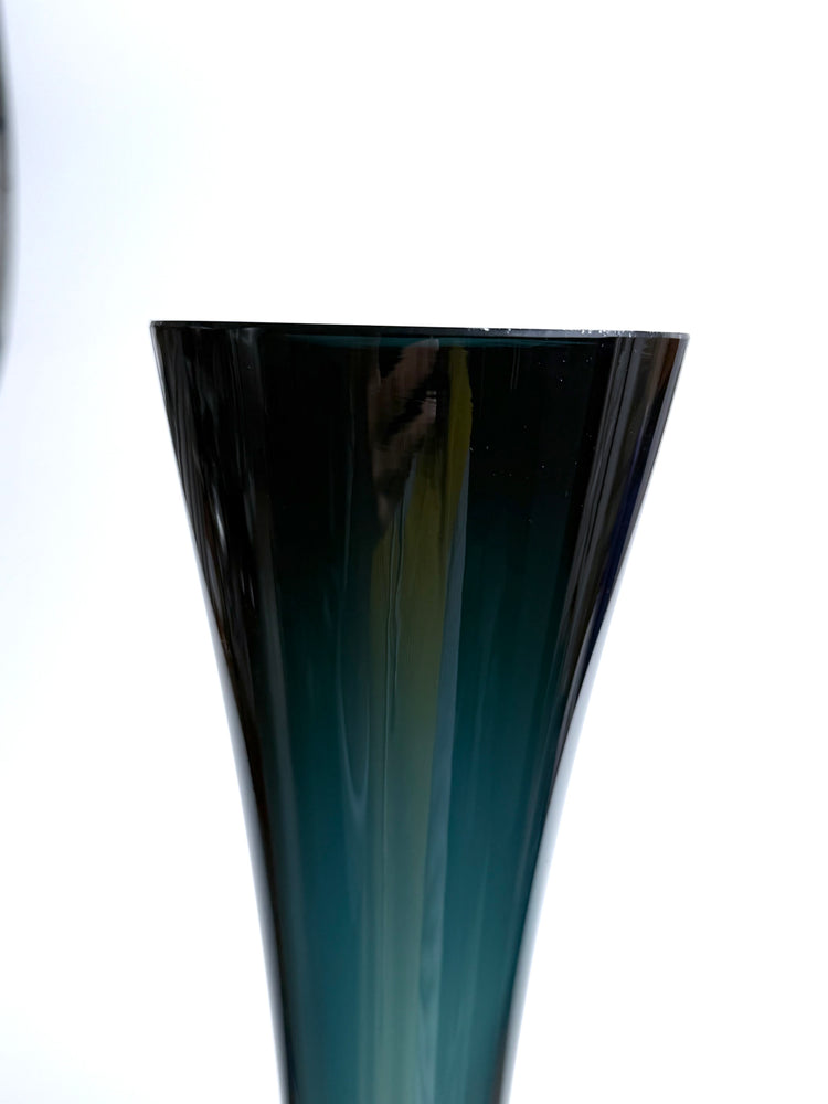 Große Bodenvase Glas Petrolfarben Türkis A.Percy Schweden 60s