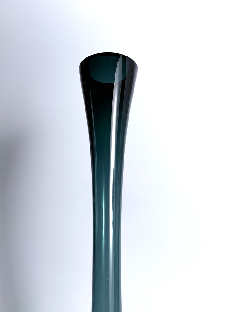 Große Bodenvase Glas Petrolfarben Türkis A.Percy Schweden 60s