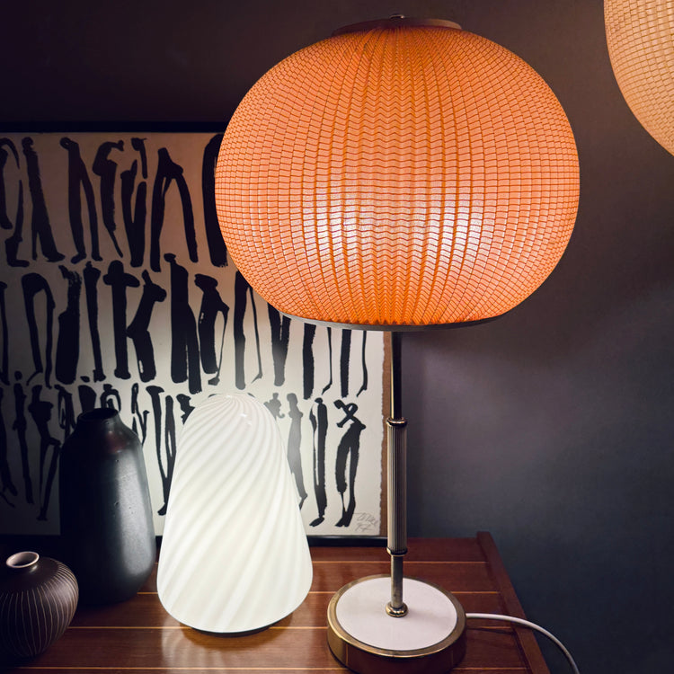 Tischlampe mit rundem Plissé-Schirm vom VEB Stadtilm Space Age DDR