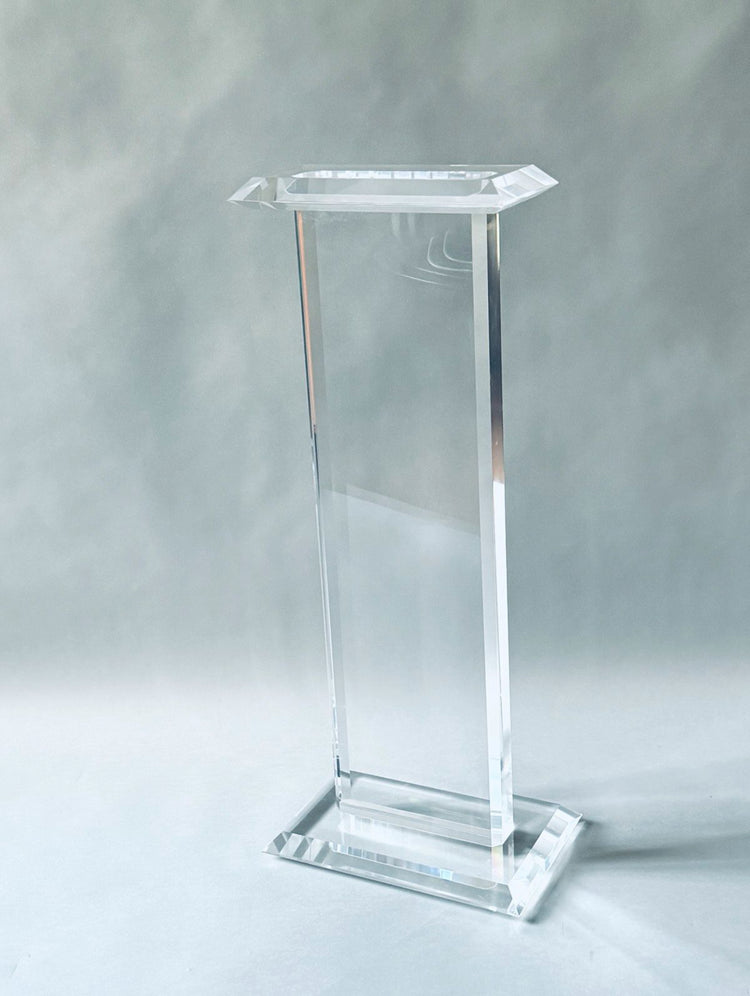 Sockel aus massivem Acrylglas Podest Kunst Präsentation