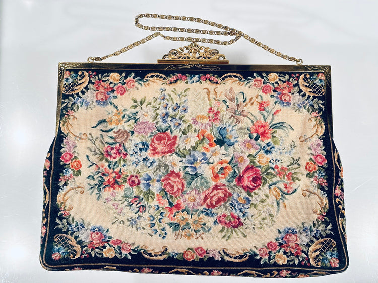 Petit Point Abendtasche Handtasche petit point floral bestickt Theater Oper art deco 1930er