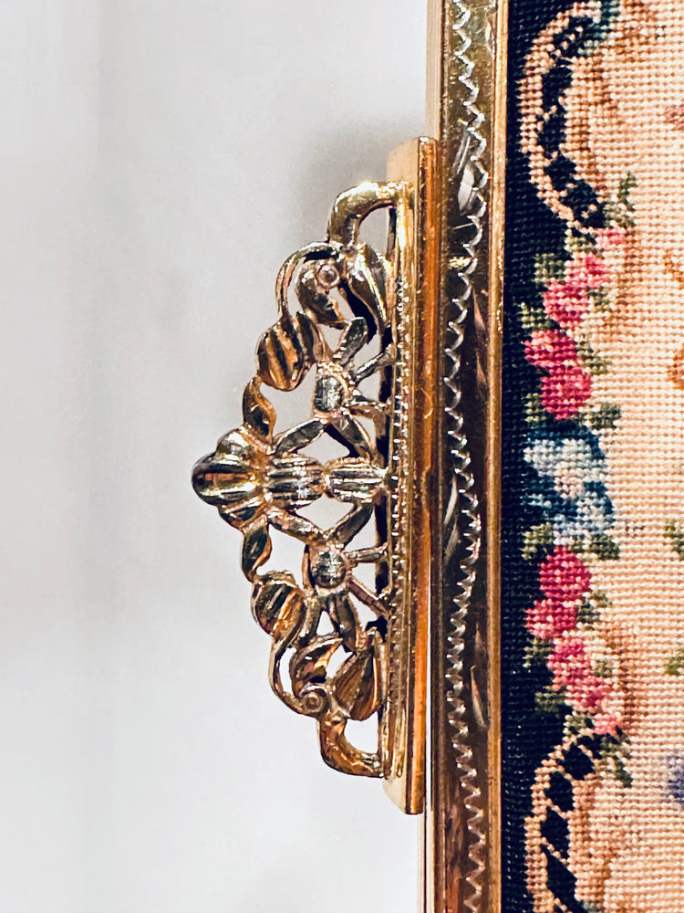 Petit Point Abendtasche Handtasche petit point floral bestickt Theater Oper art deco 1930er