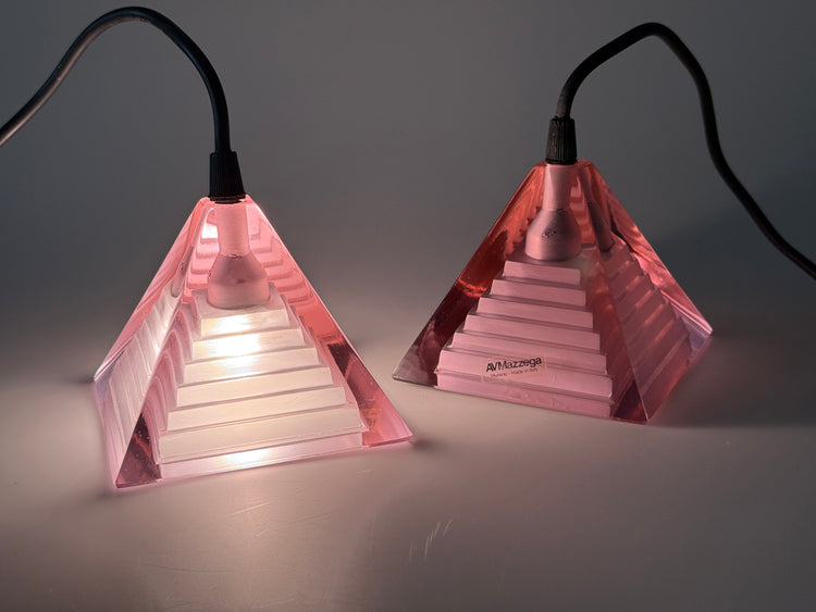 Mazzega Lampen Pendelleuchten Paar Murano Pyramid Piva Italy