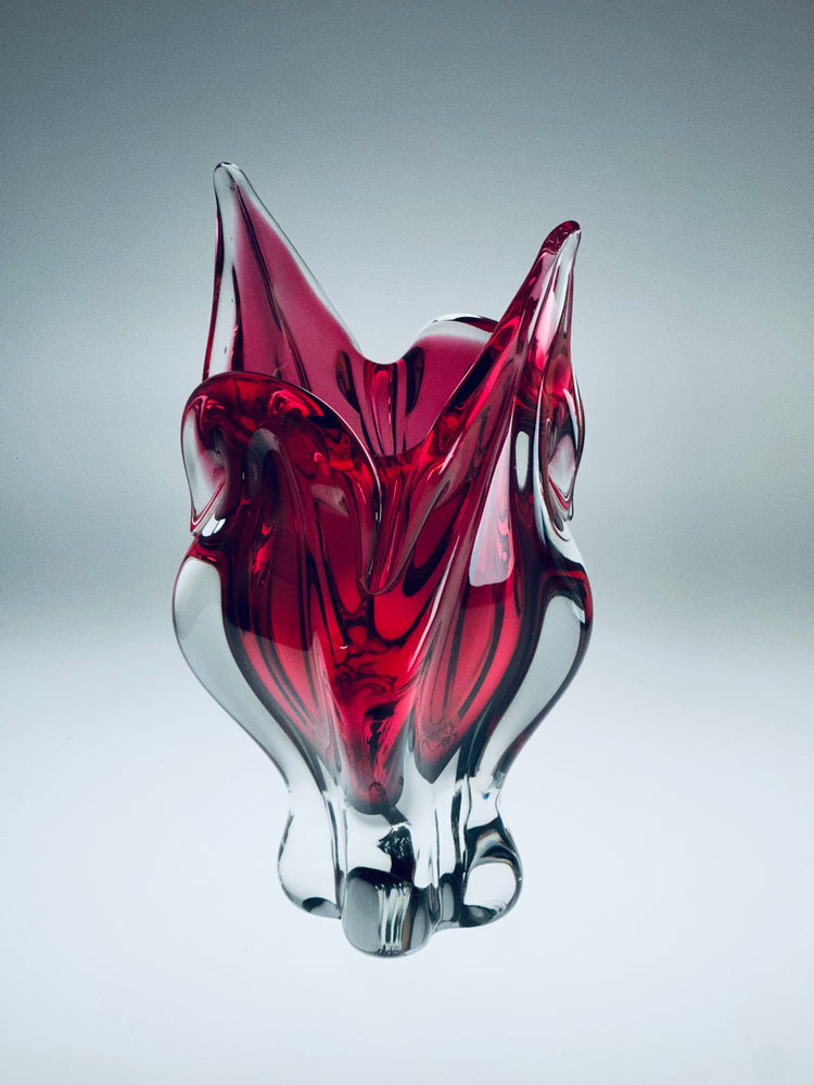 Katzenkopf Vase Böhmen Josef Hospodka für Chribska Glassworks 1960er Sommerso Groß