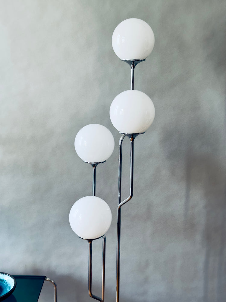 Reggiani Stehlampe Lampe Chrom Italy Modern 1960er Opalglas Midcentury Glass