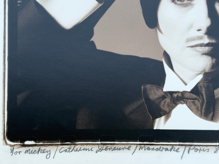 1980er Catherine Deneuve Portrait Fotografie Druck Hut Barry McKinley Modefotografie Sammler