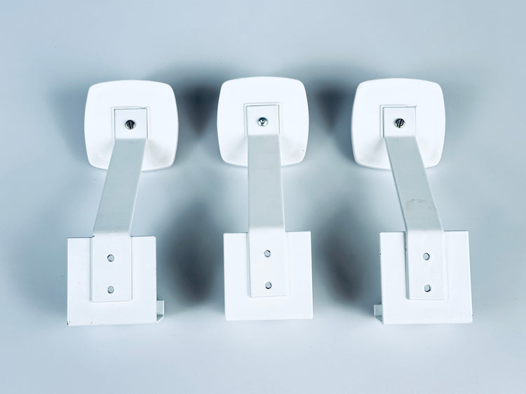 3er Set Haken Garderobe Kleiderhaken rot blau Metall 1970er