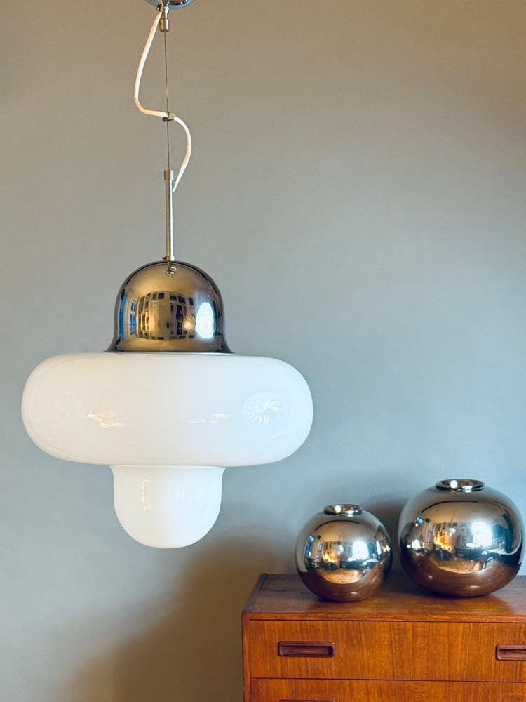 Pendelleuchte Lampe Deckenlampe Italien Italy Spaceage Opalglas Chrom 1970er