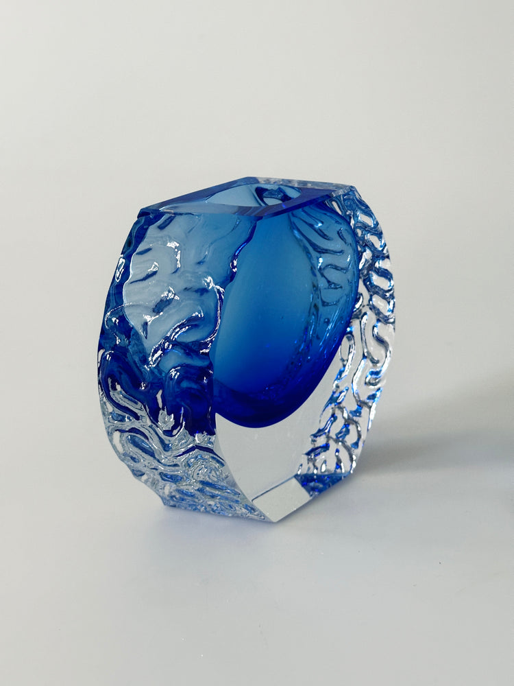Vase Murano Alessandro Mandruzzato für Seguso Italy blau Überfang Eisglas