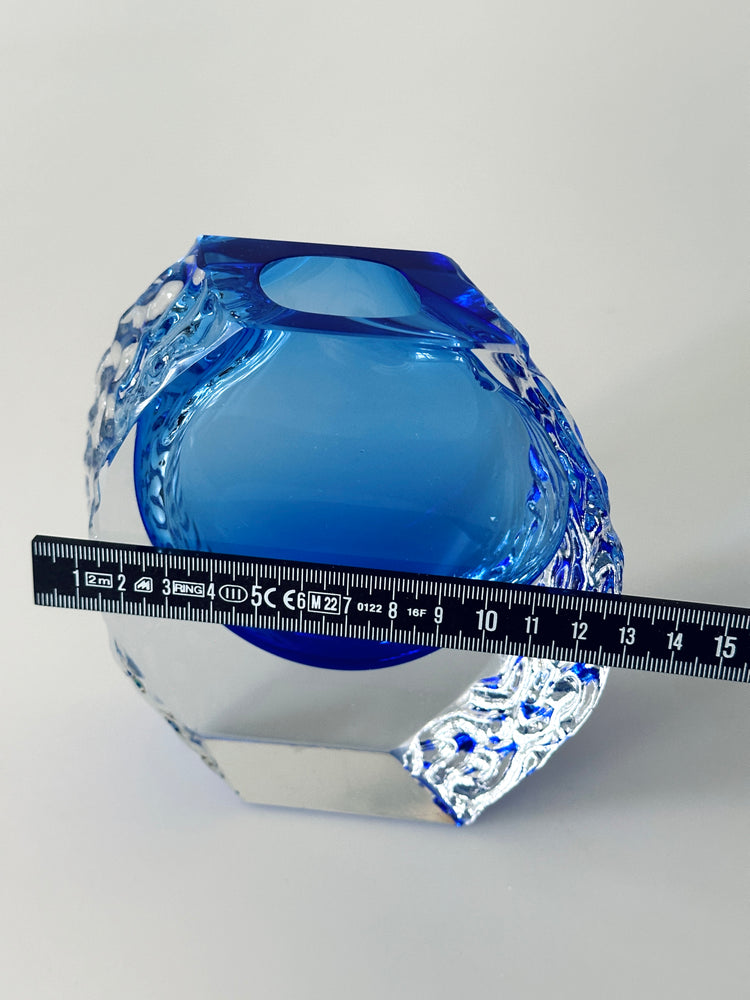 Vase Murano Alessandro Mandruzzato für Seguso Italy blau Überfang Eisglas