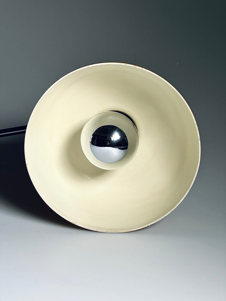 Wandleuchte Lampe gelb faltbar Architekt Platzwunder Studio Atelier Werkstatt 1960er