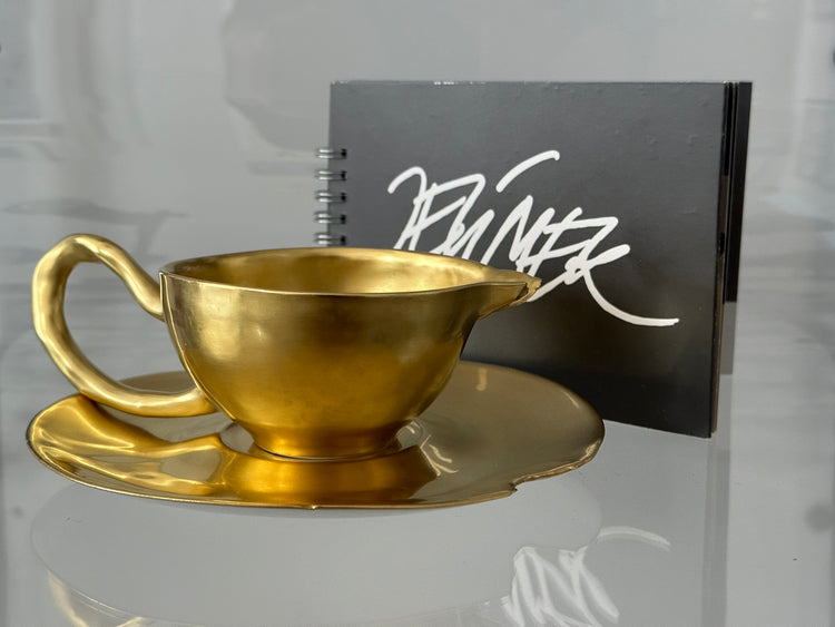 Ivan Jelinek Kunst Porzellan vergoldet Skulptur Tasse Teller Sahnekännchen Creamer Gold
