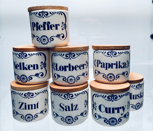8 Gewürzdosen DDR Porzellan Buche Deckel Shabby Chic 1960er