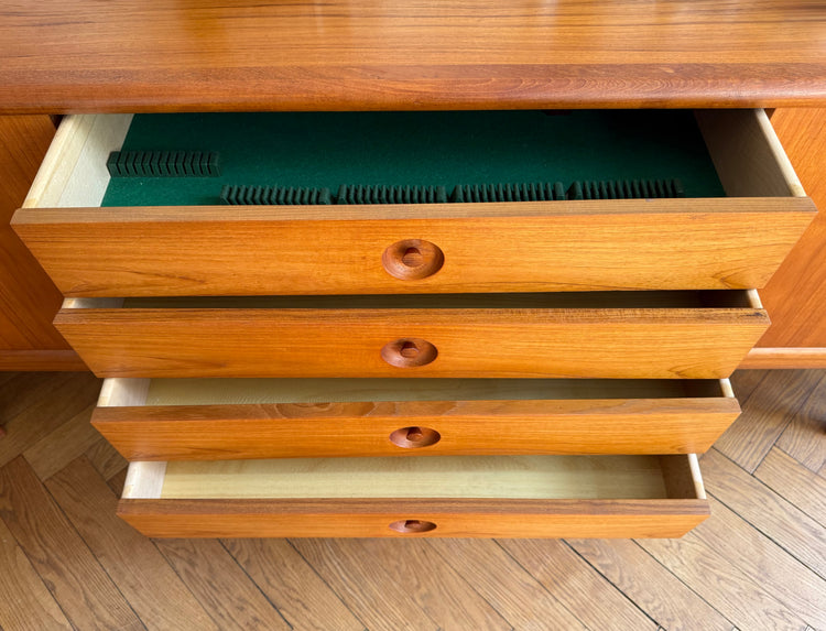 Großes Sideboard in Teak von H.W.Klein für Bramin Møbler, Dänemark, 1960er