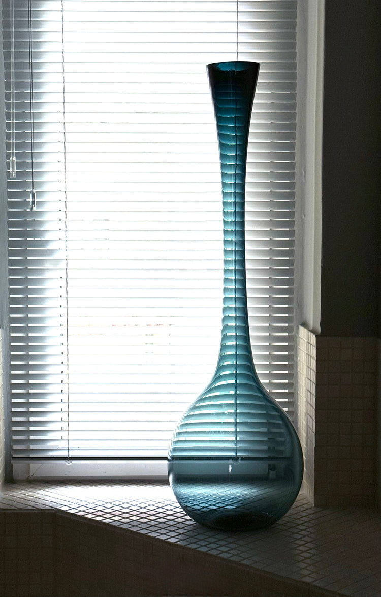 Große Bodenvase Glas Petrolfarben Türkis A.Percy Schweden 60s