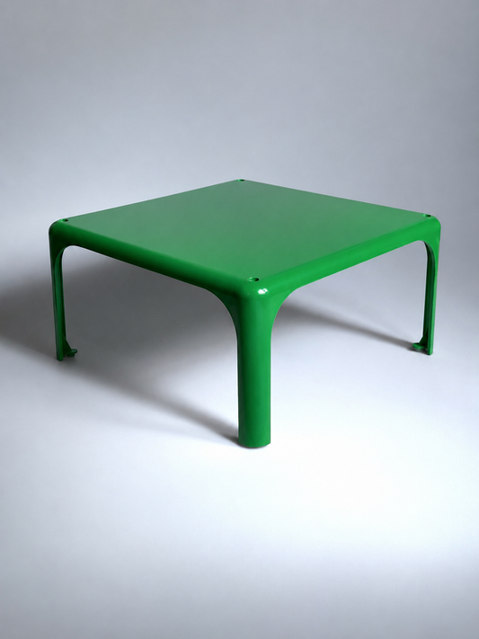 Demetrio 45 Beistelltisch Entwurf Vico Magistretti für Artemide 1970er