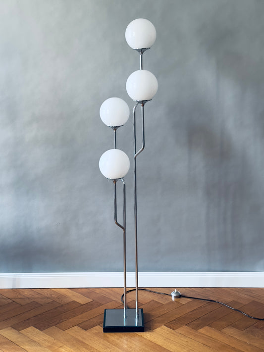 Reggiani Stehlampe Lampe Chrom Italy Modern 1960er Opalglas Midcentury Glass