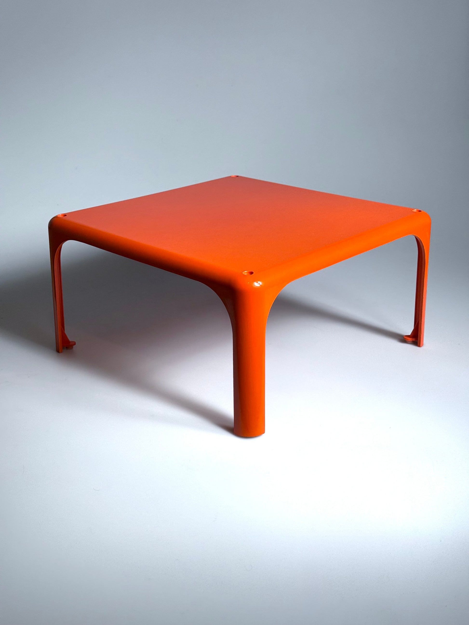 Demetrio 45 Orange Artemide
