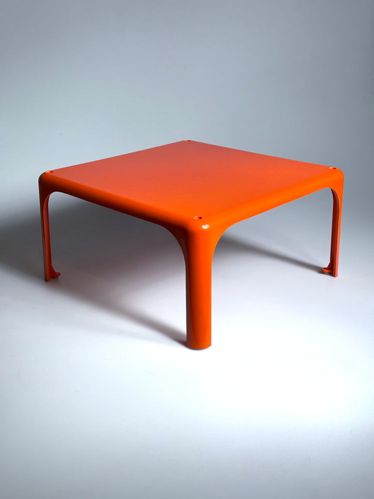 Demetrio 45 Orange Artemide