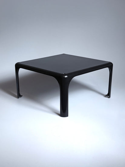Demetrio 45 Artemide schwarz Stapeltisch